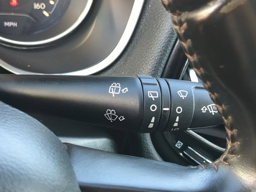 Thumbnail: 2020 Jeep Compass - 31