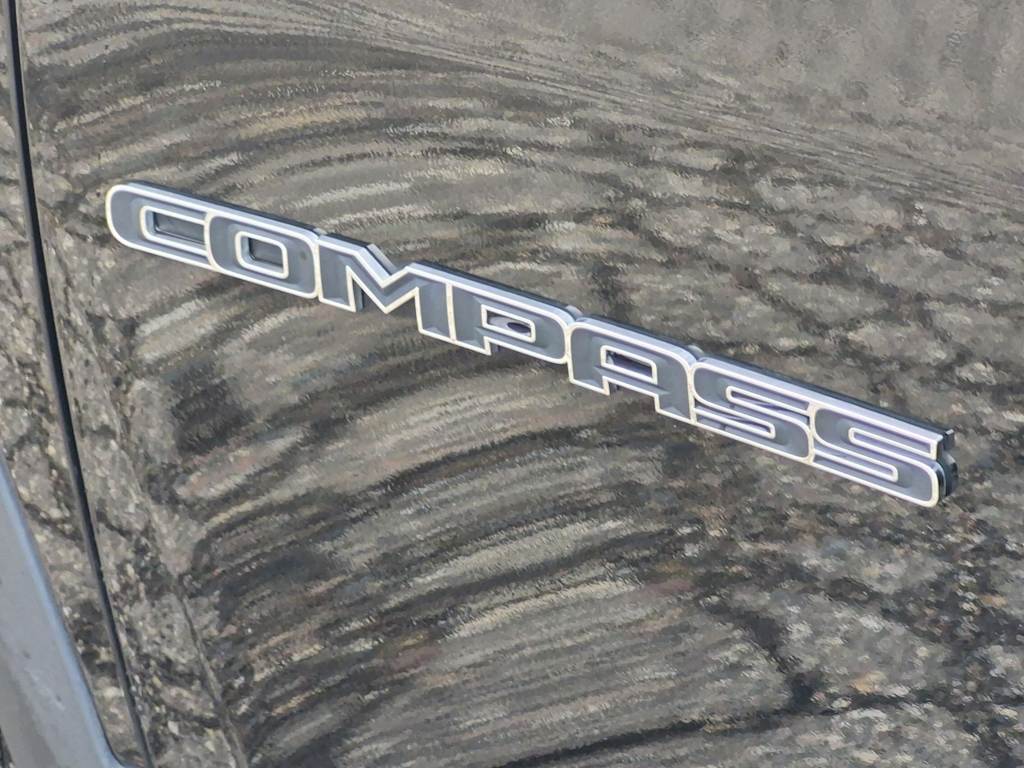 Thumbnail: 2023 Jeep Compass - 6
