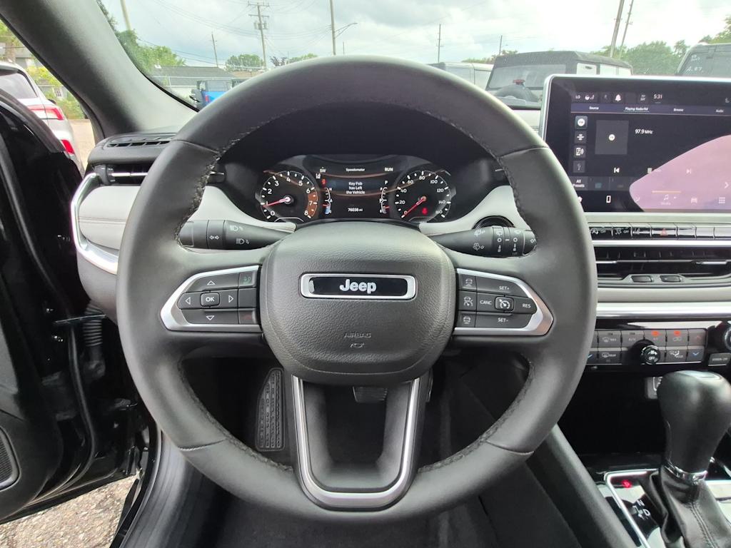Thumbnail: 2023 Jeep Compass - 13