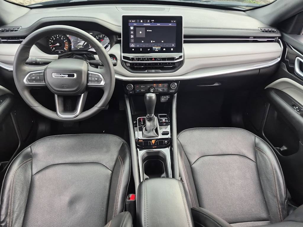 Thumbnail: 2023 Jeep Compass - 9