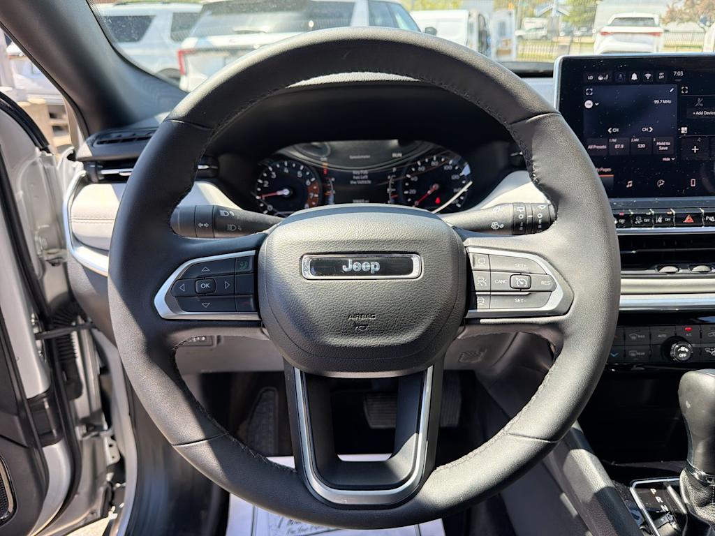 Thumbnail: 2024 Jeep Compass - 9