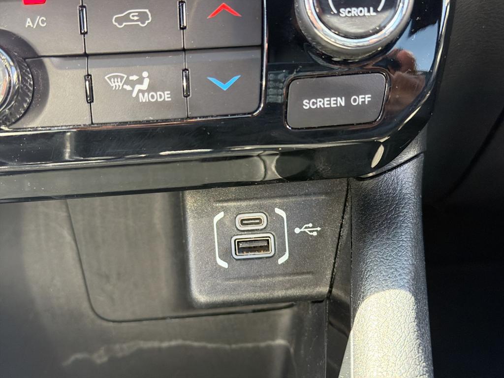 Thumbnail: 2024 Jeep Compass - 34