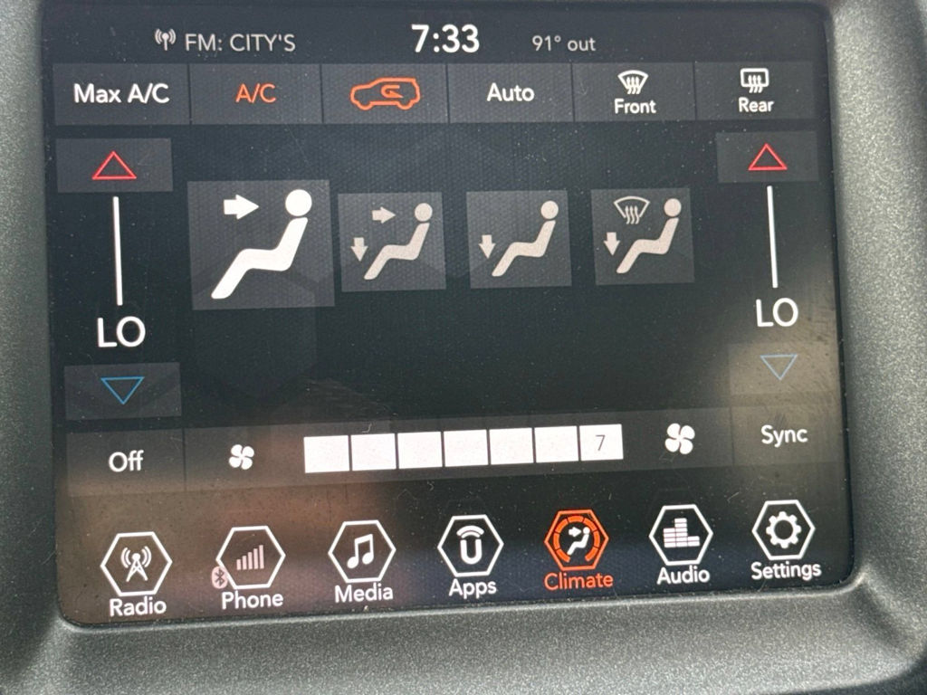 Thumbnail: 2018 Jeep Compass - 29