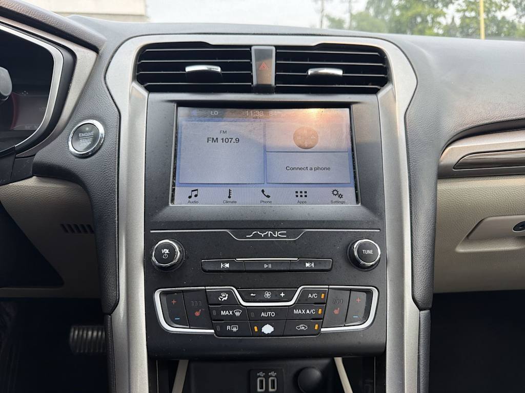 Thumbnail: 2019 Ford Fusion - 12