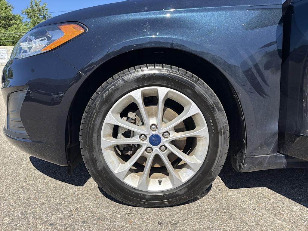 Thumbnail: 2020 Ford Fusion - 8