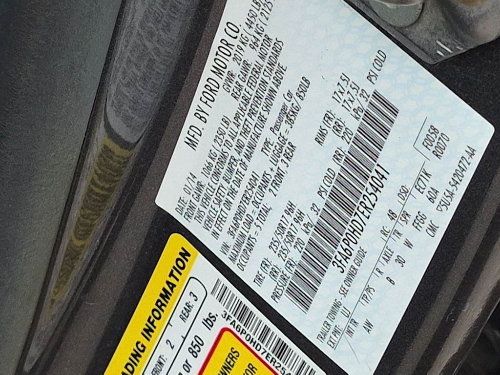 Thumbnail: 2014 Ford Fusion - 32
