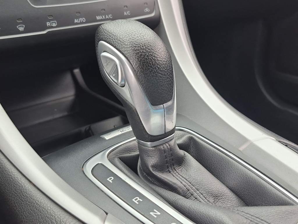 Thumbnail: 2014 Ford Fusion - 31