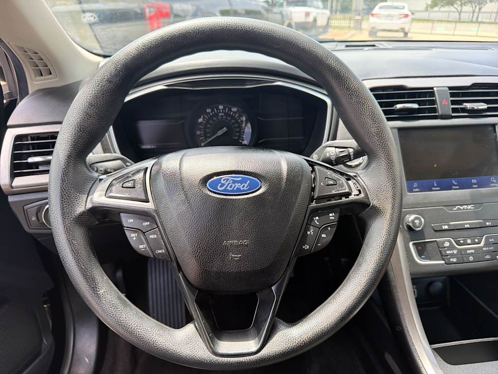 Thumbnail: 2020 Ford Fusion - 8