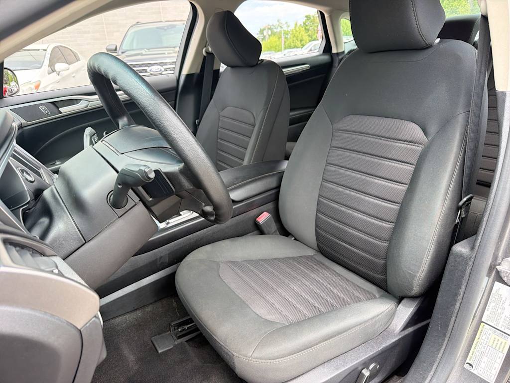 Thumbnail: 2020 Ford Fusion - 11