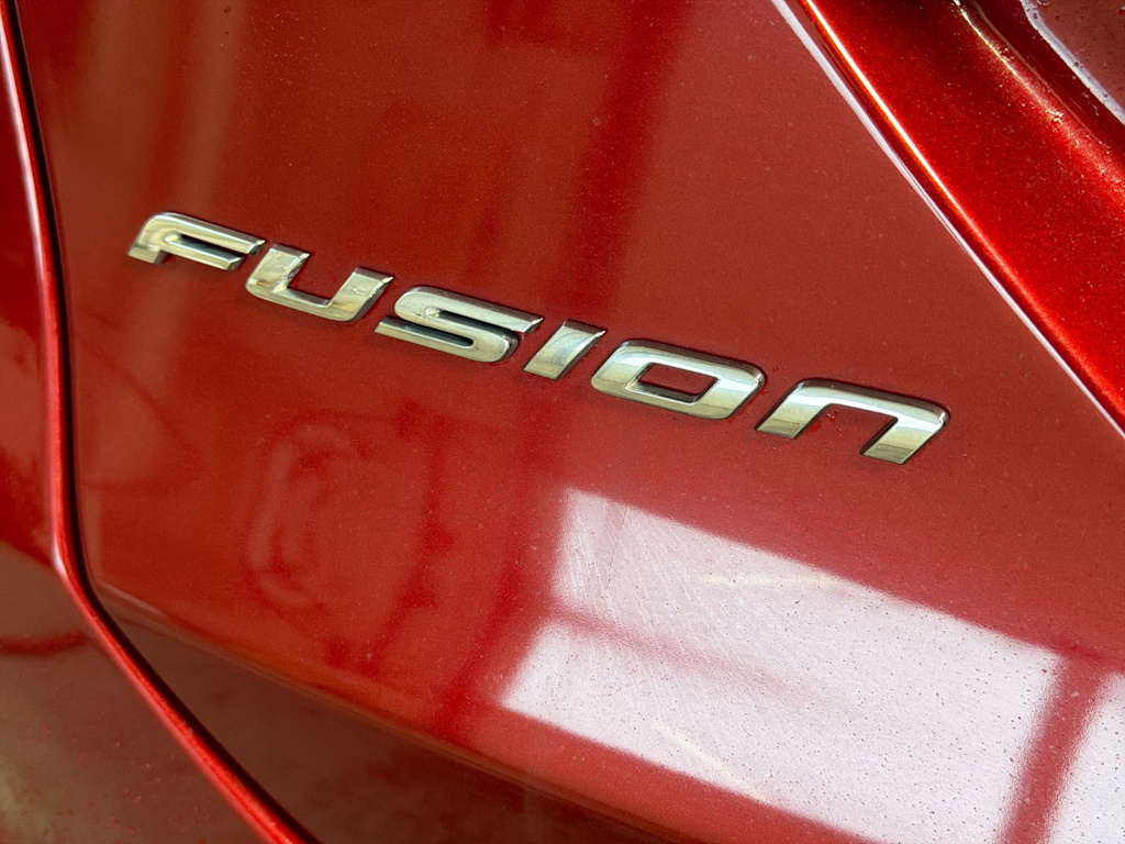 Thumbnail: 2017 Ford Fusion - 24