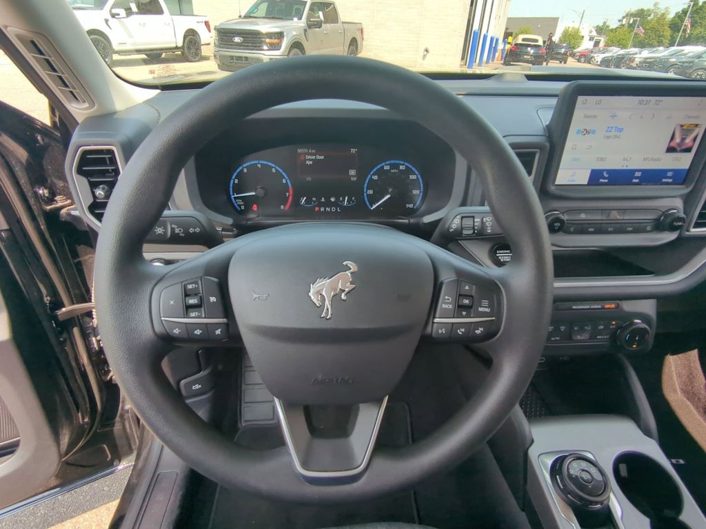 Thumbnail: 2023 Ford Bronco Sport - 12
