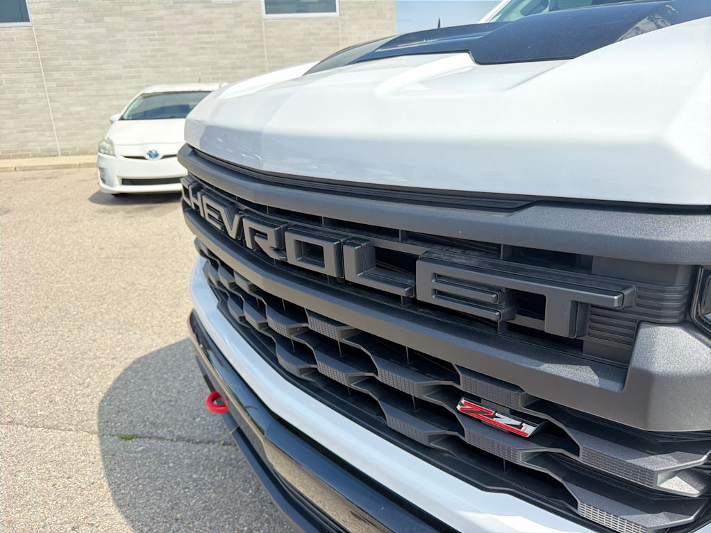 Thumbnail: 2022 Chevrolet Silverado 1500 - 7