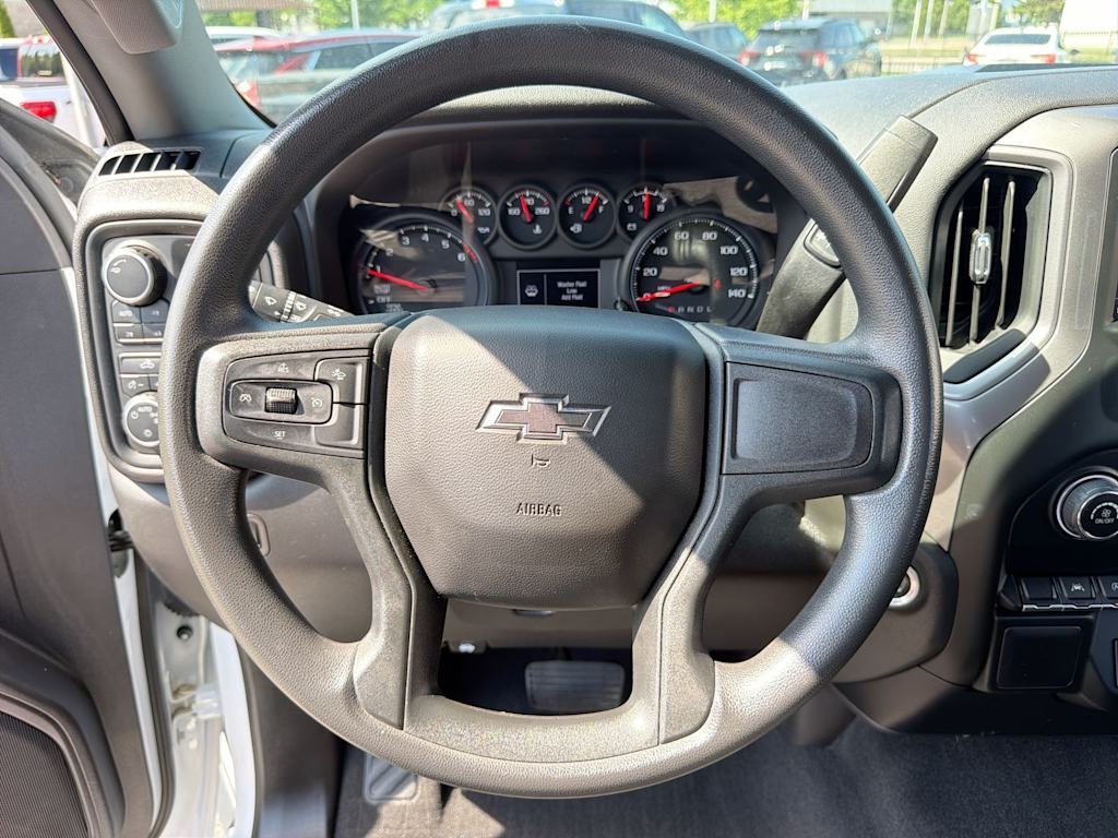 Thumbnail: 2022 Chevrolet Silverado 1500 - 9