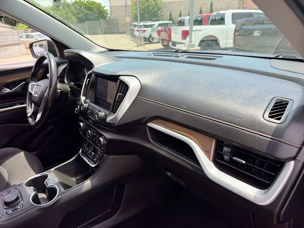Thumbnail: 2019 GMC Terrain - 2
