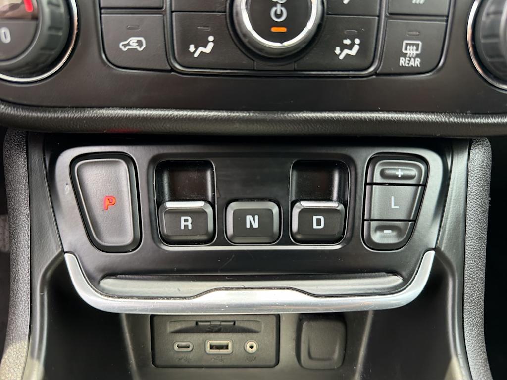 Thumbnail: 2019 GMC Terrain - 33