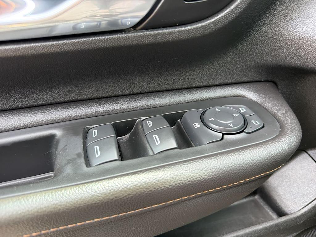 Thumbnail: 2019 GMC Terrain - 24
