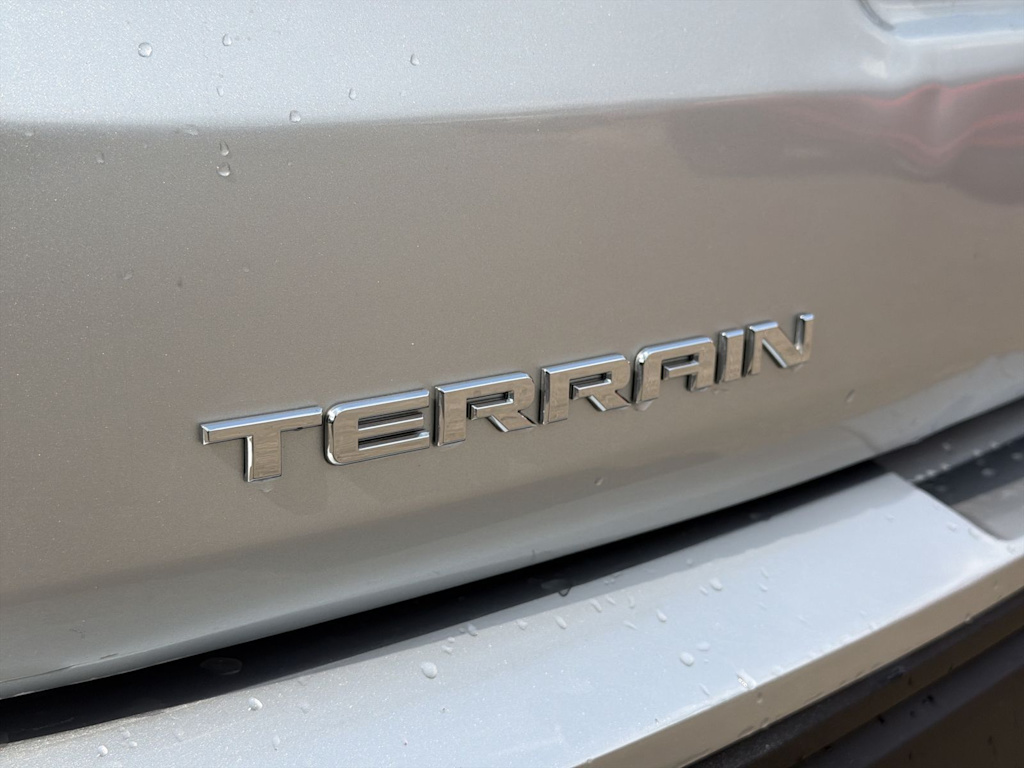 Thumbnail: 2022 GMC Terrain - 22