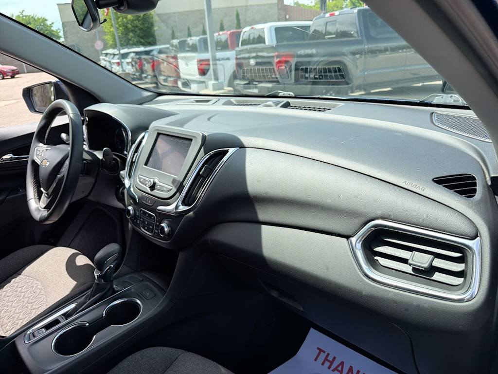 Thumbnail: 2023 Chevrolet Equinox - 2