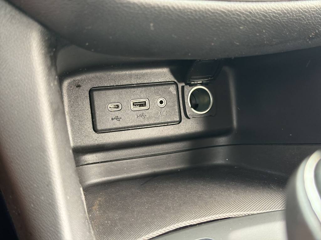 Thumbnail: 2019 Chevrolet Equinox - 35