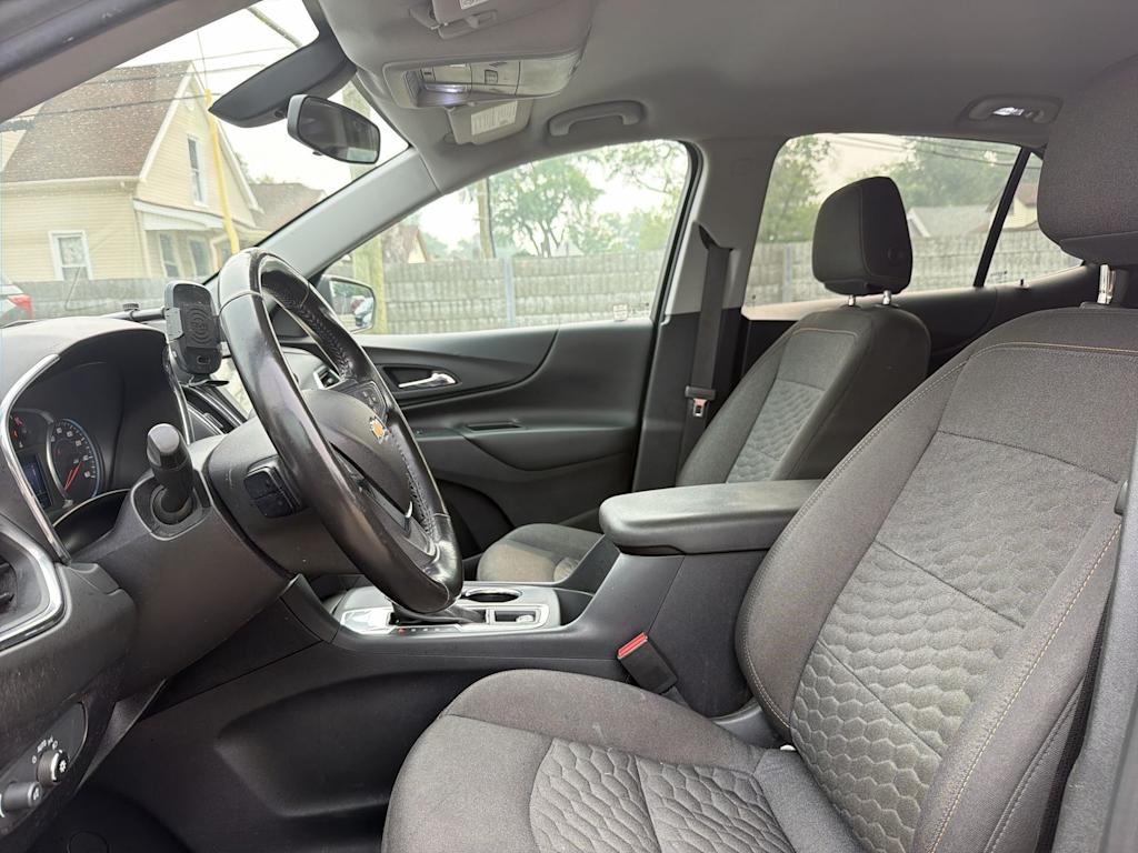 Thumbnail: 2019 Chevrolet Equinox - 10