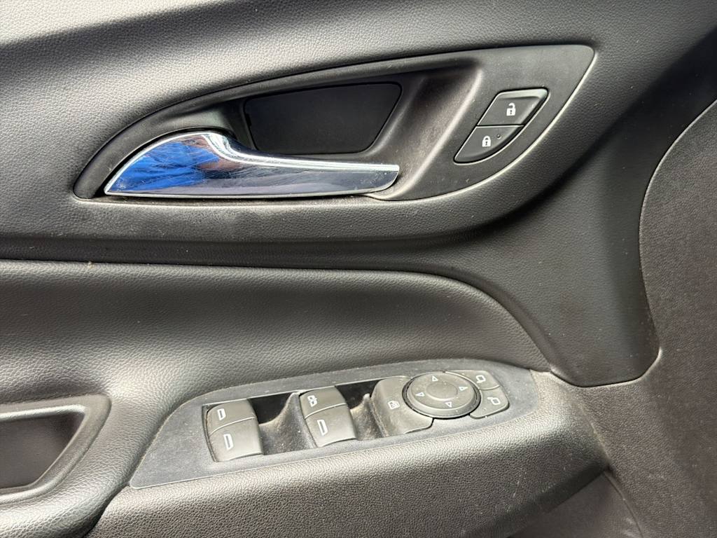 Thumbnail: 2019 Chevrolet Equinox - 29