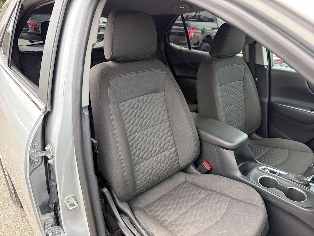 Thumbnail: 2019 Chevrolet Equinox - 28