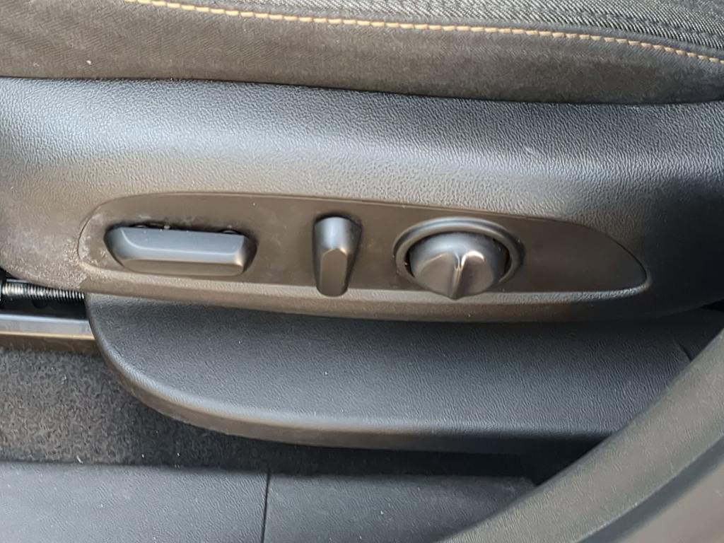 Thumbnail: 2019 Chevrolet Equinox - 26