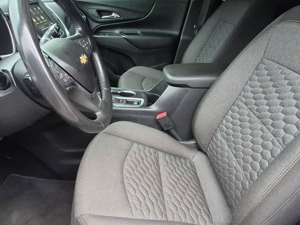 Thumbnail: 2020 Chevrolet Equinox - 10