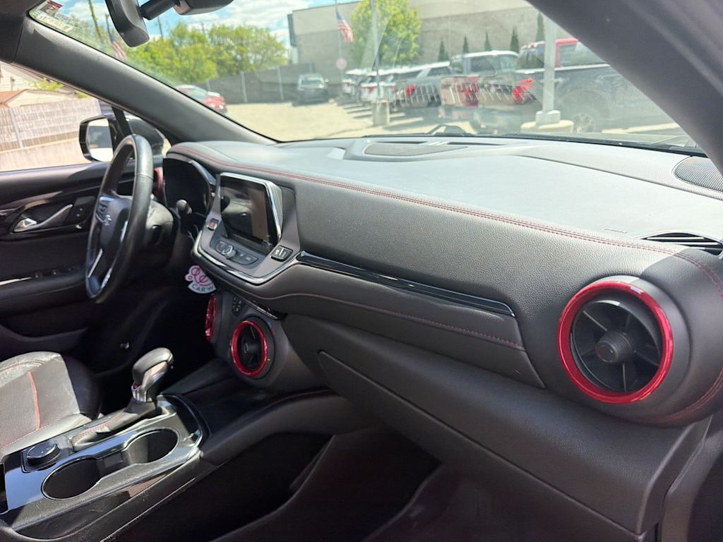 Thumbnail: 2019 Chevrolet Blazer - 2