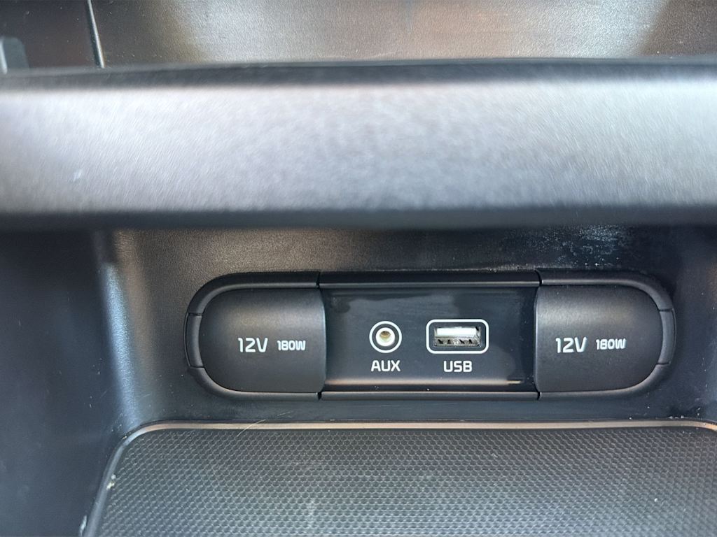 Thumbnail: 2019 Kia Forte - 34