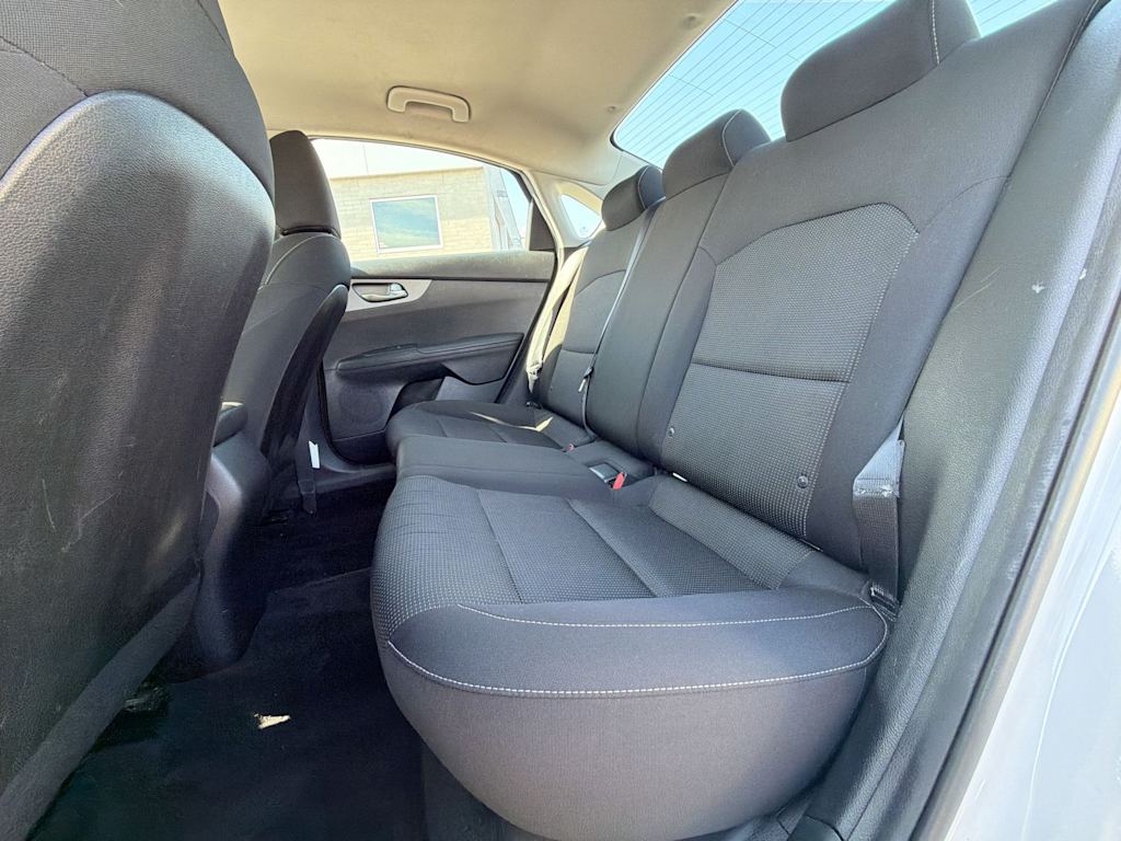 Thumbnail: 2019 Kia Forte - 26