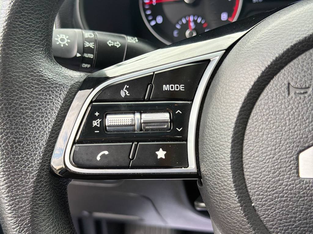 Thumbnail: 2023 Kia Forte - 29