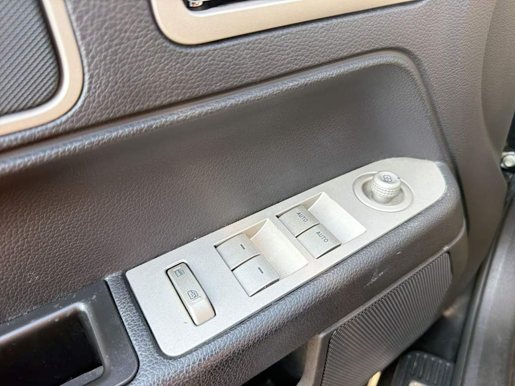 Thumbnail: 2007 Lincoln MKZ - 25