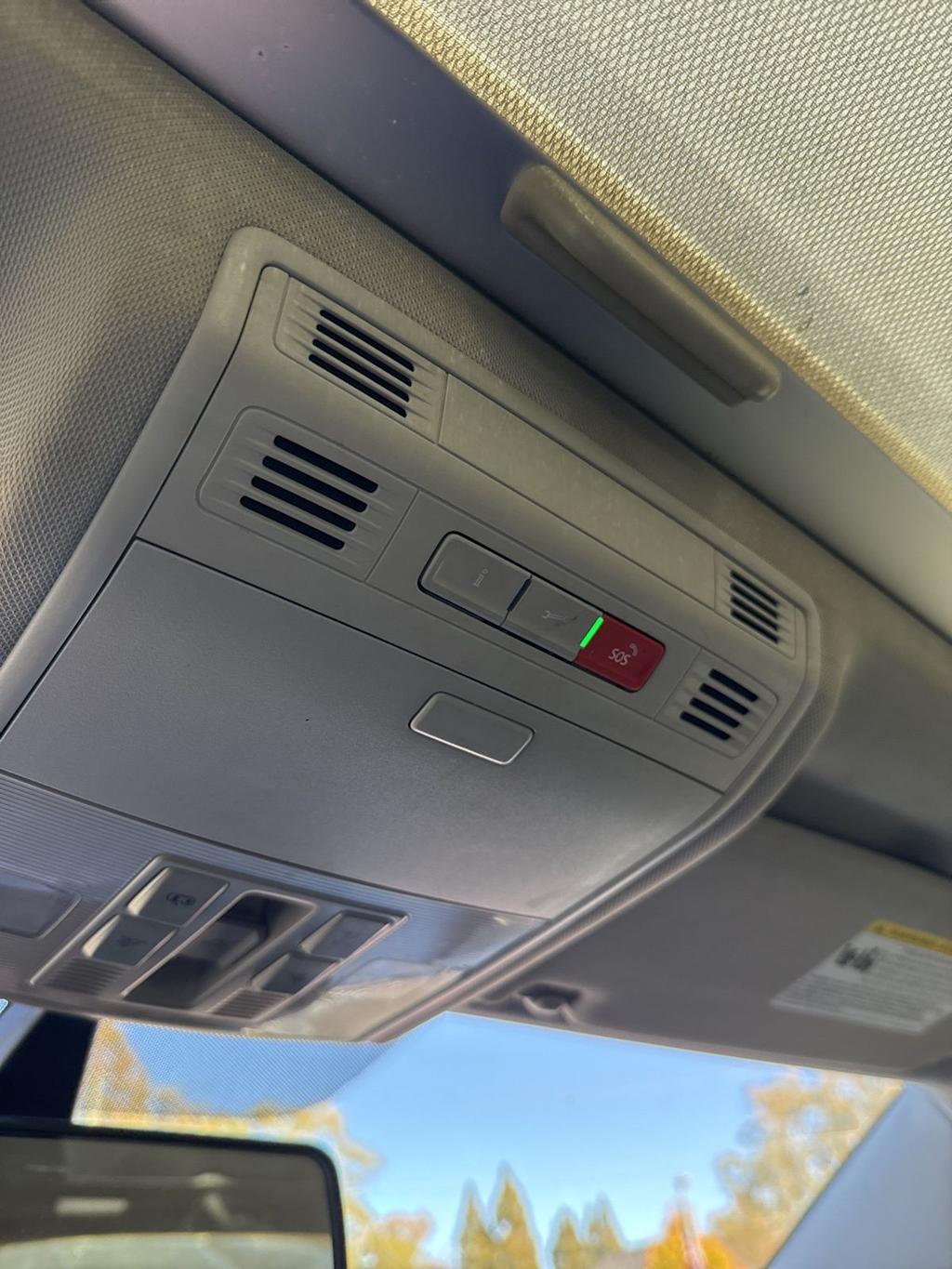 Thumbnail: 2021 Volkswagen Golf - 29