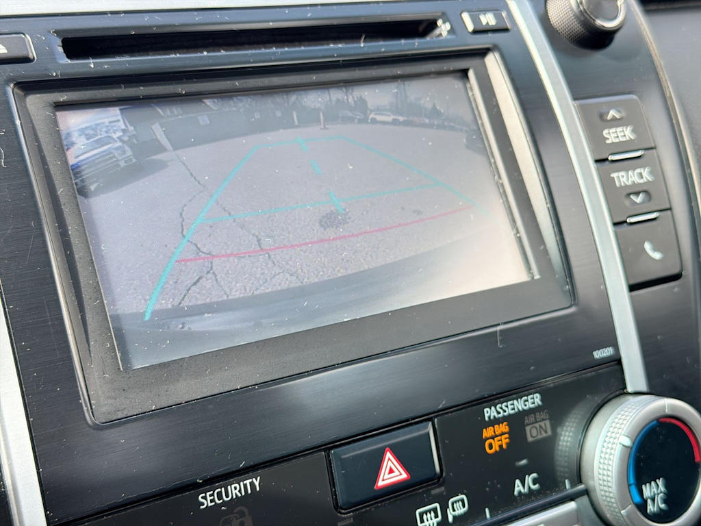 Thumbnail: 2014 Toyota Camry - 32