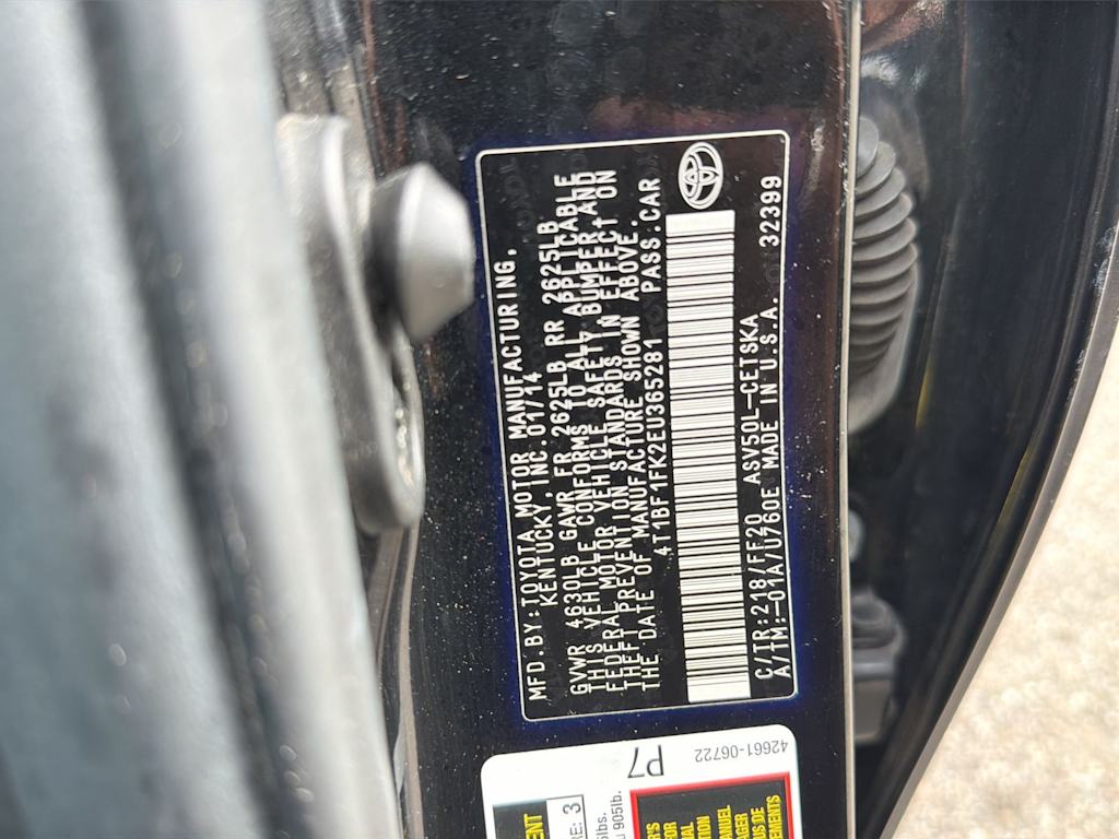 Thumbnail: 2014 Toyota Camry - 36