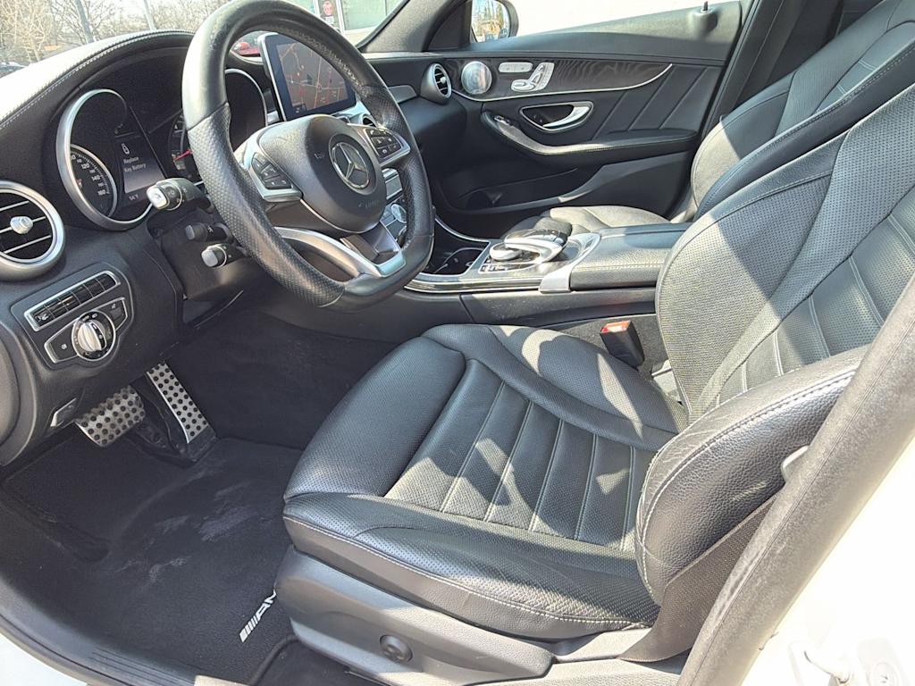Thumbnail: 2015 Mercedes-Benz C-Class - 11