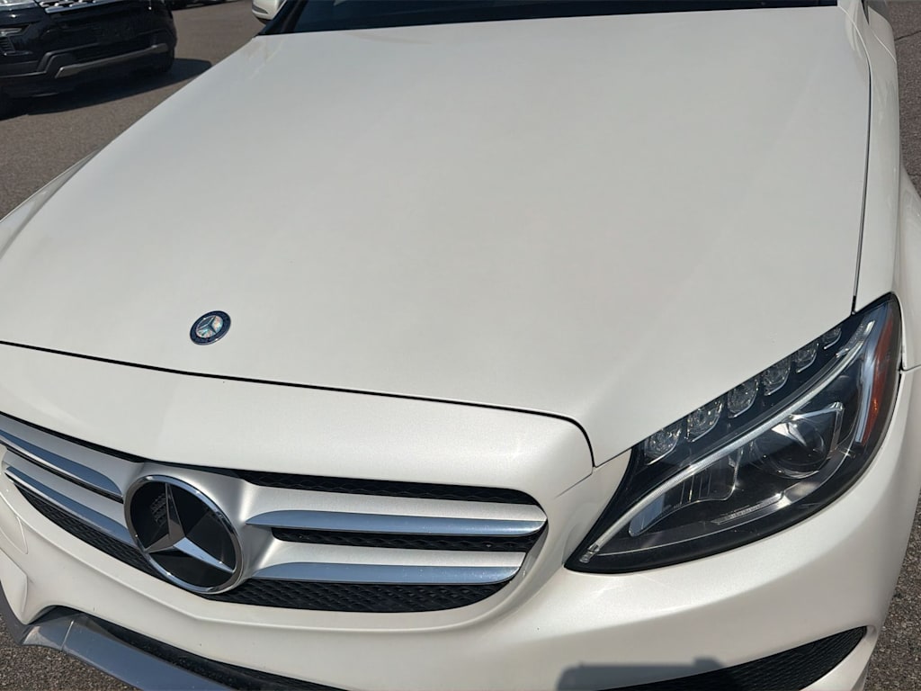 Thumbnail: 2015 Mercedes-Benz C-Class - 23