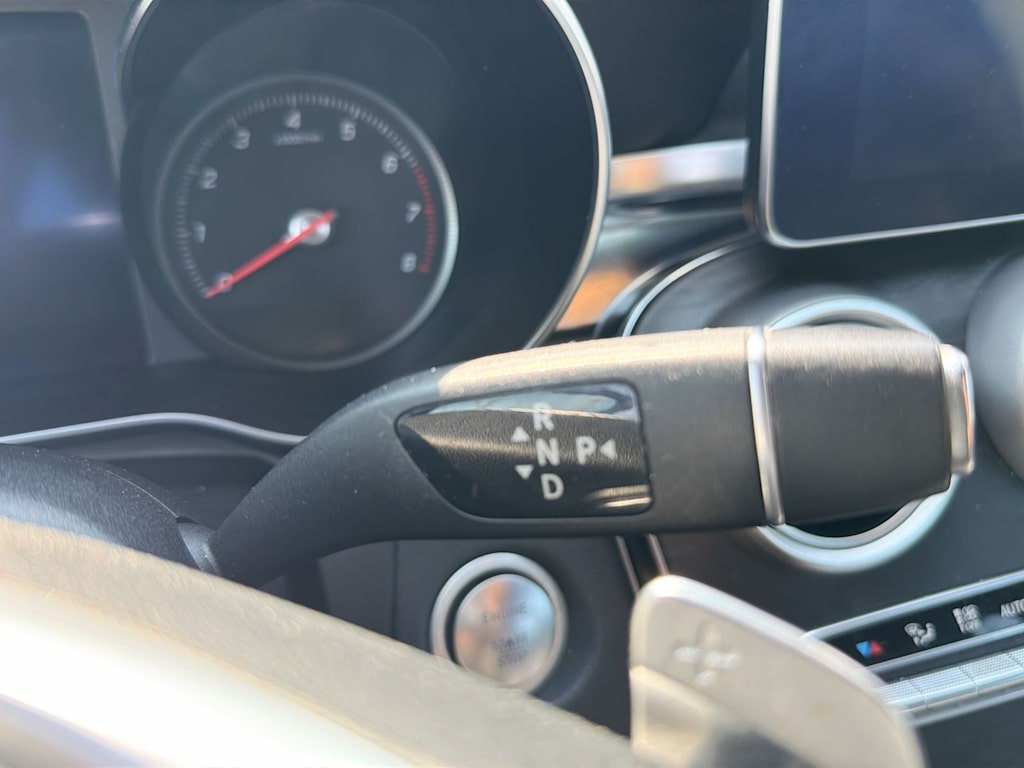 Thumbnail: 2015 Mercedes-Benz C-Class - 34