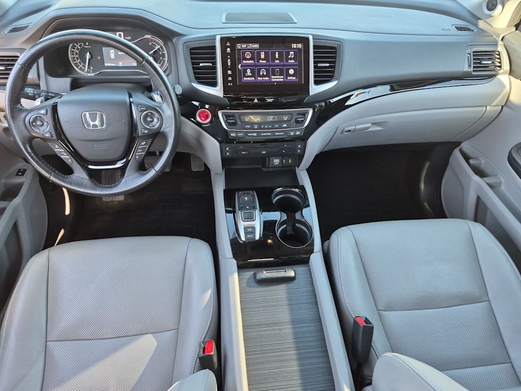 Thumbnail: 2018 Honda Pilot - 9