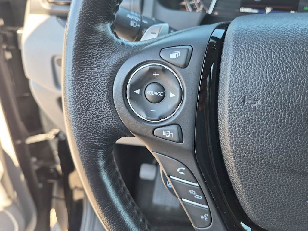Thumbnail: 2018 Honda Pilot - 29