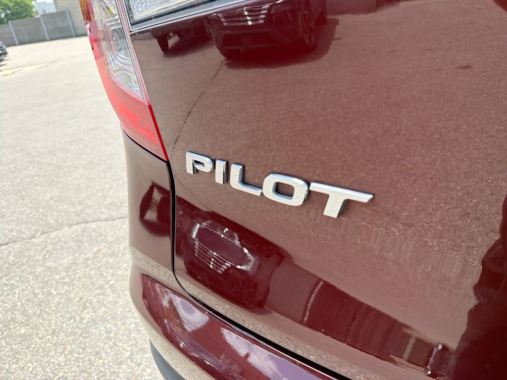 Thumbnail: 2022 Honda Pilot - 23