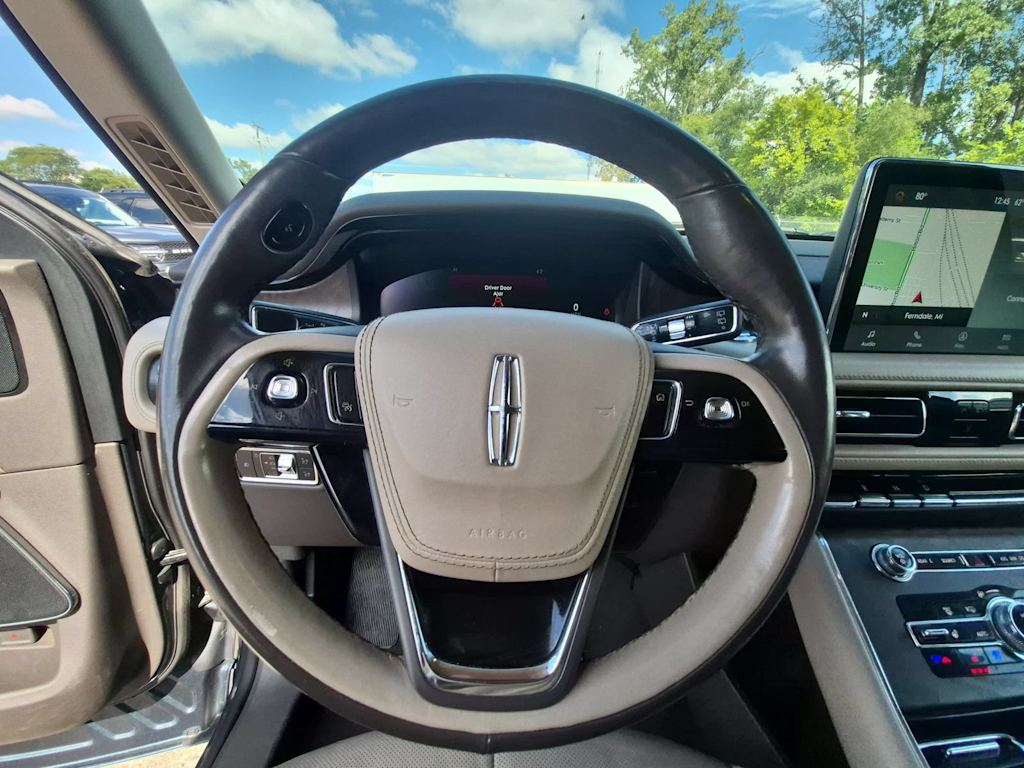 Thumbnail: 2021 Lincoln Aviator - 11