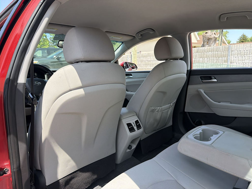 Thumbnail: 2019 Hyundai Sonata - 12
