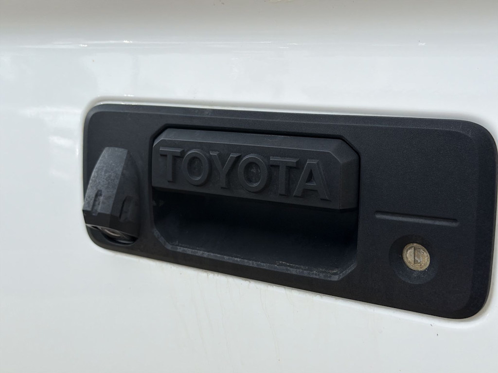 Thumbnail: 2019 Toyota Tundra - 7