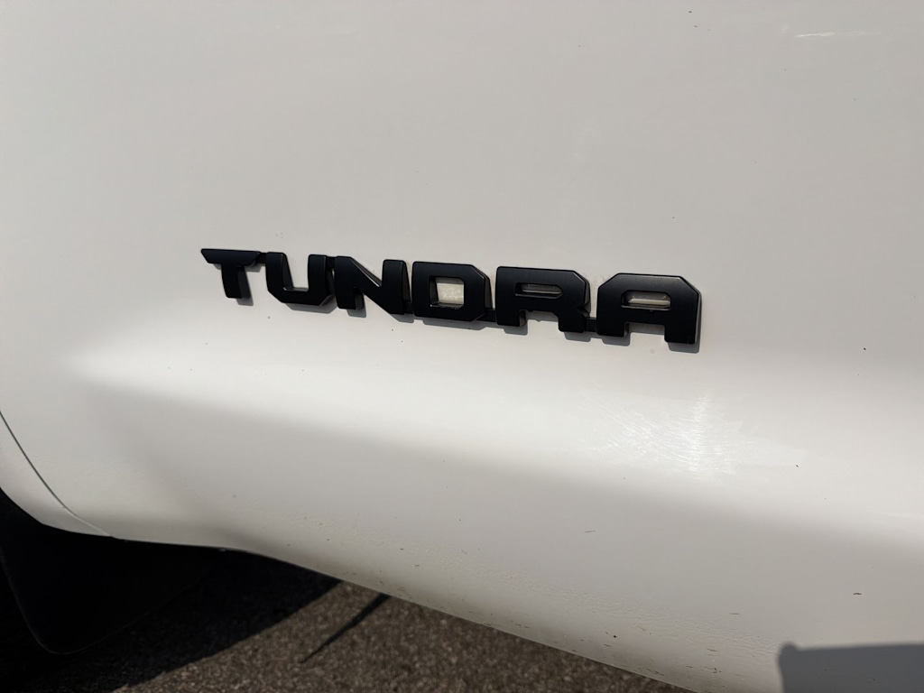 Thumbnail: 2019 Toyota Tundra - 24