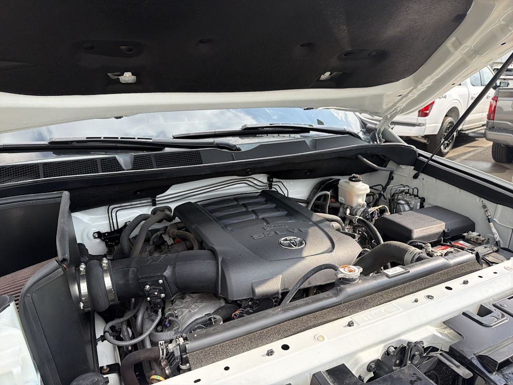Thumbnail: 2019 Toyota Tundra - 9