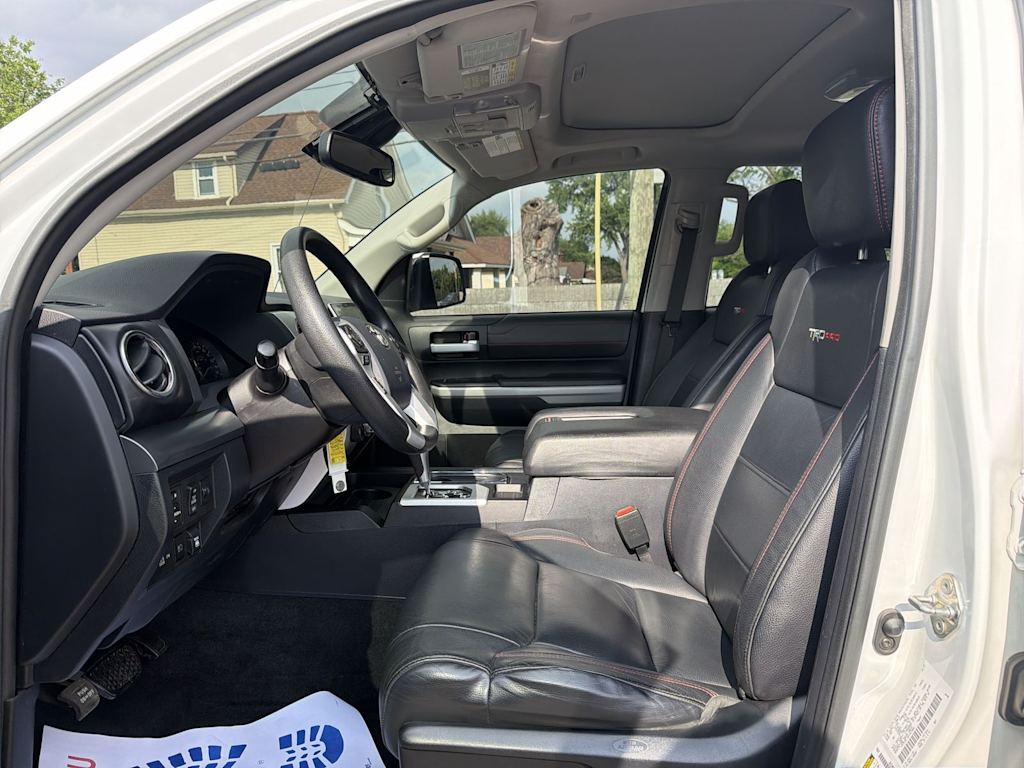 Thumbnail: 2019 Toyota Tundra - 10