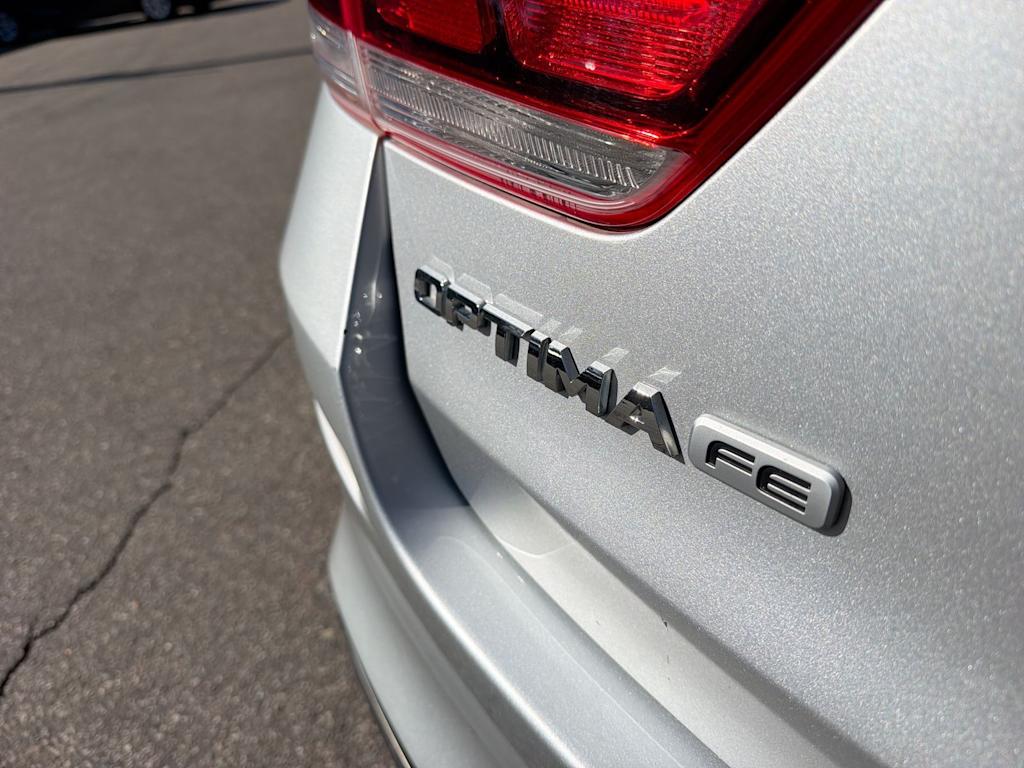 Thumbnail: 2020 Kia Optima - 24
