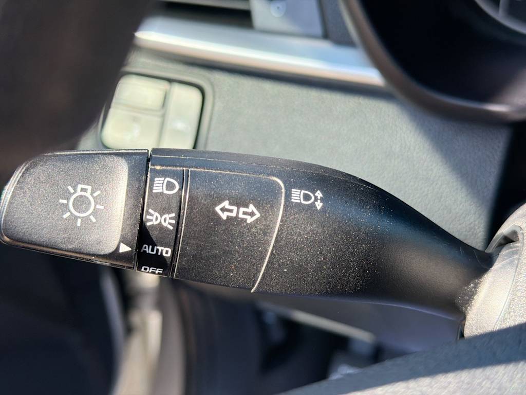 Thumbnail: 2020 Kia Optima - 17